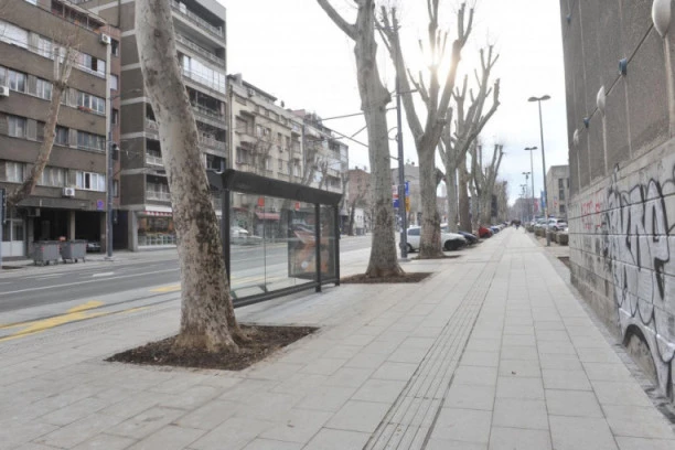 (VIDEO) Ruski stručnjaci vrše dezinfekciju Narodnog fronta!