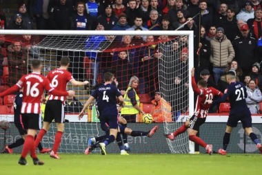 Nezaustavljivi Šefild ruši sve pred sobom, nova žrtva je Bornmut