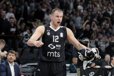 Oglasio se Veličković o povratku u reprezentaciju!