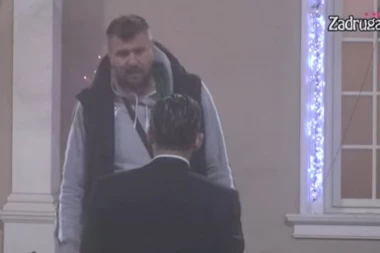 (VIDEO) Jedva sprečen incident! Besan Janjuš žestoko NAPAO Boru zbog PSOVANJA MAJKE: Obezbeđenje reagovalo!