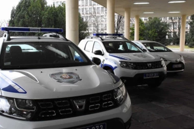 Nemačka podrška zajedničkoj borbi protiv organizovanog kriminala: Srpskoj policiji donirano 27 vozila!