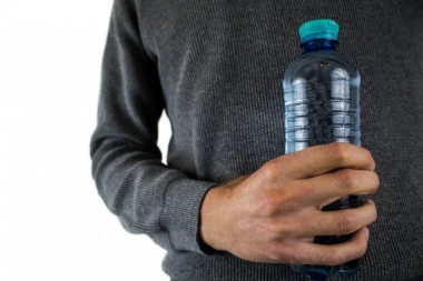 Rizično je plastičnu bocu koristiti više puta: Ono što se dešava može da ugrozi vaše zdravlje