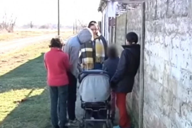 Centar za socijalni rad u Alibunaru znao da su deca napuštena: Zbog brojnih propusta protiv direktora se sprema krivična prijava