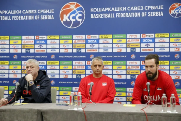 Kokoškov se prvi put sastao sa medijima: Da ne filozofiramo mnogo!