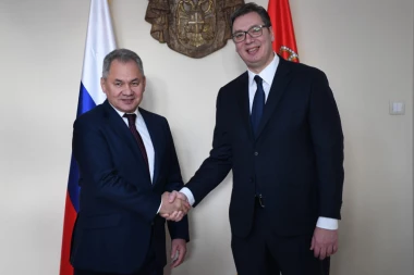 Šojgu darivao Vučiću specijalan poklon, evo kako mu se revanširao srpski predsednik