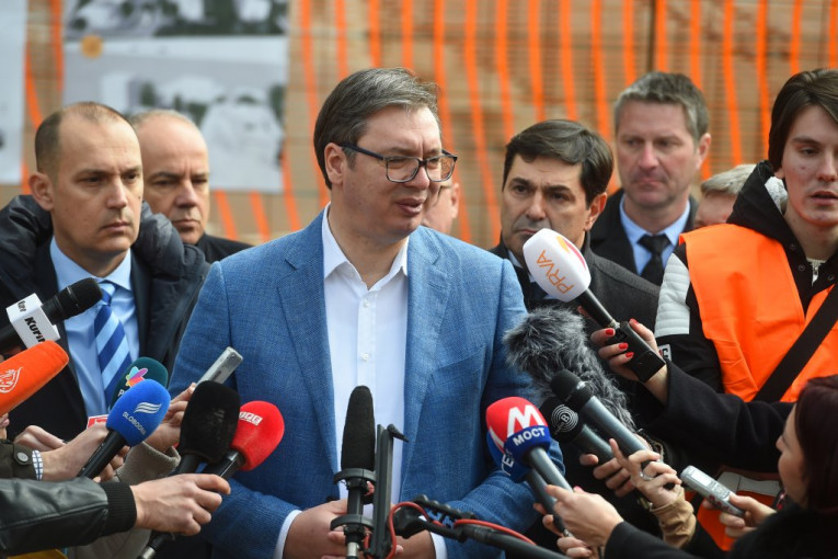 (FOTO, VIDEO) Vučić: Nije moj posao da krotim Dodika!