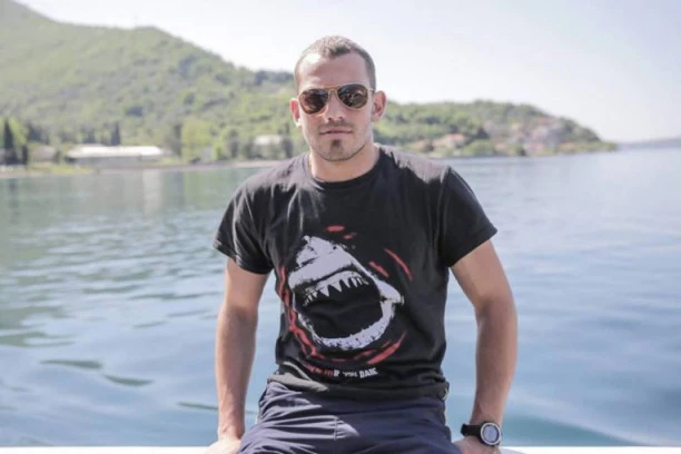 Evo ko je Andrija Gazivoda, likvidirani mladić u sačekuši na Cetinju: Sumnja se da je bio blizak kavčanima