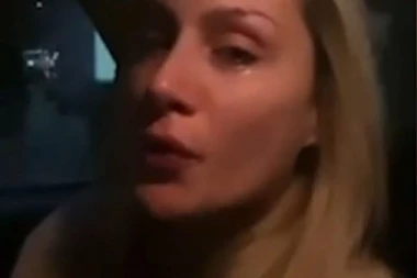 Posvetiću joj nastup: Jelena Gavrilović plakala u taksiju, nakon što joj je stigle vesti o smrti bliske osobe!