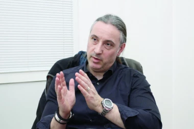 EKSKLUZIVNO: Intervju sa poslanikom Bundestaga Aleksanderom Nojem: Srbija nikada ne bi trebala da uđe u NATO