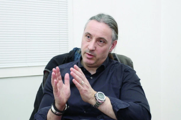 EKSKLUZIVNO: Intervju sa poslanikom Bundestaga Aleksanderom Nojem: Srbija nikada ne bi trebala da uđe u NATO