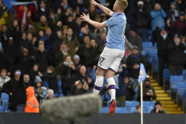 ZASLUŽENO: Veliko priznanje za De Brujnea!