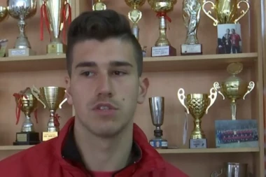 (FOTO, VIDEO) Prvi Srbin u reprezentaciji Kosova: Srećan sam, neko tamo ceni moje kvalitete