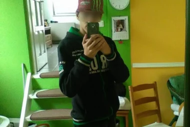 Zverski zločin u Bačkom Gradištu: Ovako je Nikola (24) ubio majku, pa je zakopao u dvorištu!