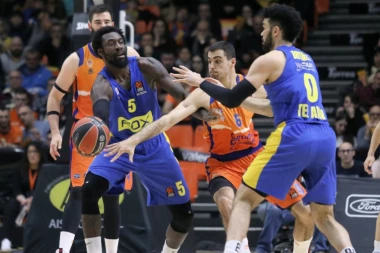 Valensija imala dvocifrenu prednost, Makabiju trojke donele preokret i veliku pobedu u gostima!