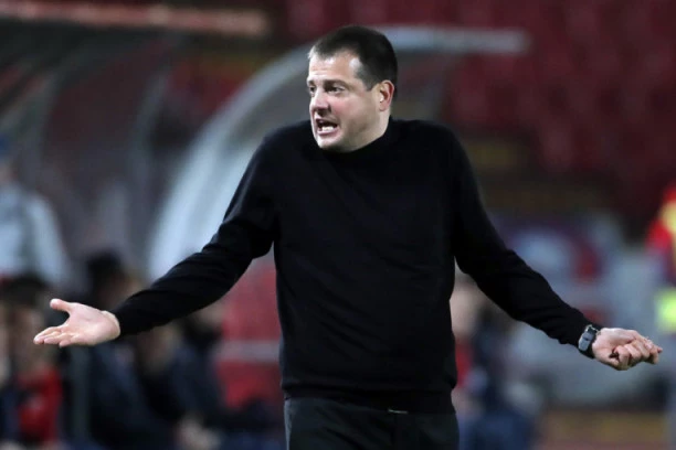 Lalatović iskren kao i uvek: Ne možeš sa igračem manje na Marakani, čestitam Dekiju!