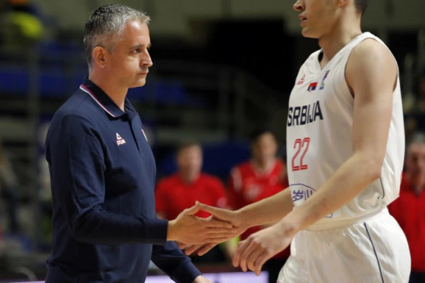 NEMA ŠALE: Kokoškov doveo prvo pojačanje u Fener!