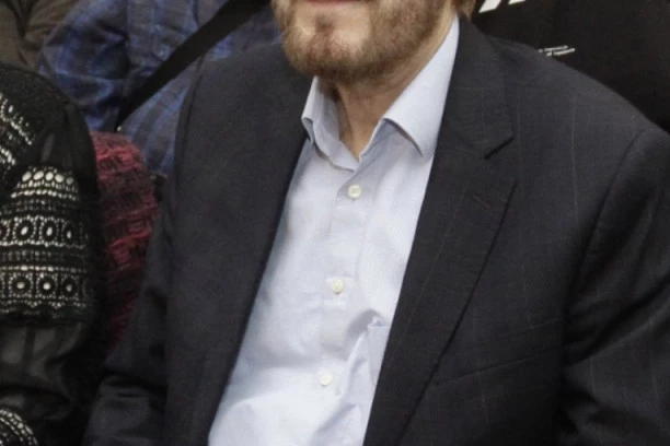 SKANDAL! RTS ipak odlučio da čuveni frulaš ne nastupa: Bora zbog "bombe" završio u bolnici, diskvalifikovan sa Beovizije!