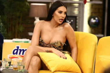 (FOTO) Pogledajte kako je Katarina Grujić izgledala pre 7 godina!