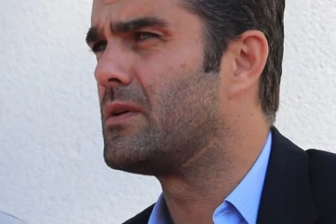 Menadžer Nikola Damnjanac za koga svi misle da je uhapšen se javio Republici!