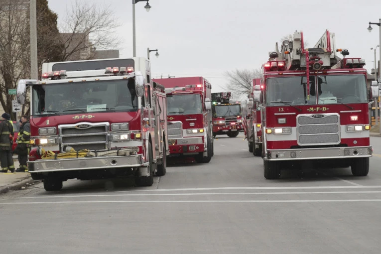 PUCNJAVA U MILVOKIJU: Poginulo sedmoro ljudi