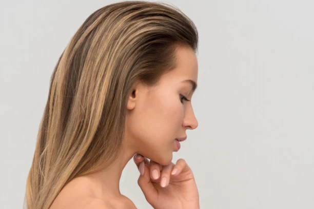 Zbog zagađenja vazduha koža brže stari: Podmladite i očistite kožu uz prirodne ruske recepte!