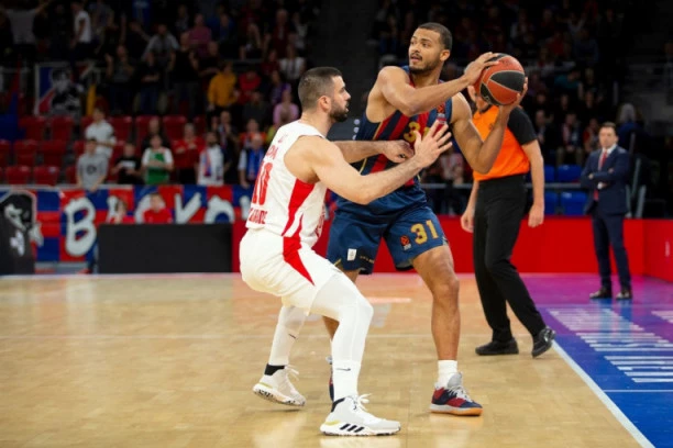 Košmarno veče za crveno-bele u Španiji: Baskonija na +15 protiv Zvezde na domaćem parketu!