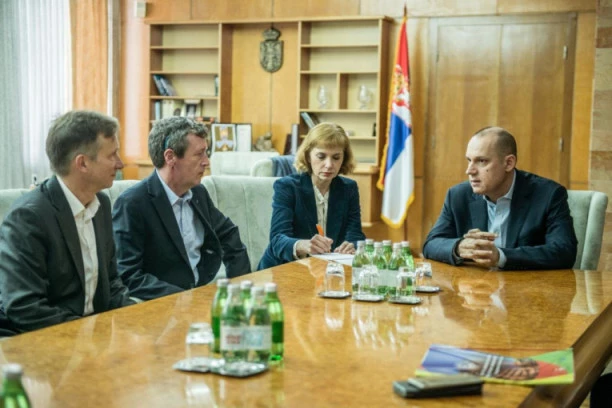 Ministar Zlatibor Lončar na sastanku sa stručnjacima za retke bolesti iz Nemačke!