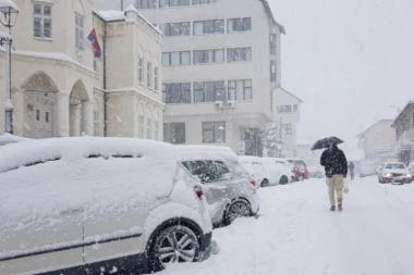 SPREMITE SE ZA ZIMSKE ČAROLIJE: Danas maglovito, ali od OVOG dana sneg u SVIM krajevima!
