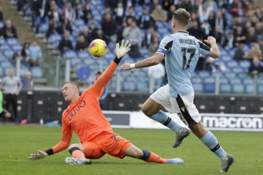 Imobile i VAR srušili Mihinu Bolonju, Lacio na čelu Serije A!