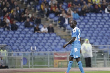 Dogovorili se PSŽ i Napoli: Barsa i Junajted izvisili, Kulibali postaje "svetac"!