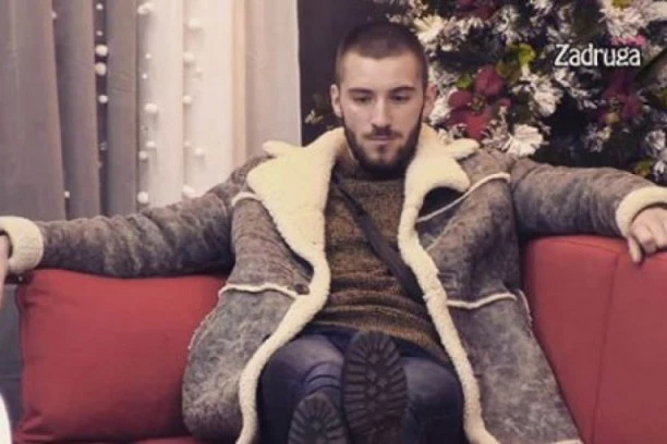(VIDEO) Namešteno izbacivanje?! Isplivao tajni razgovor, evo kada Mensur vanredno izlazi iz Zadruge!