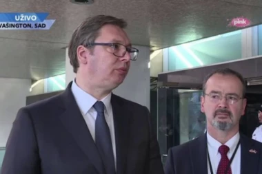 (FOTO) Vučić nakon sastanka sa Pompeom: Amerika nam treba kao prijatelj, inače bi bilo kao da smo u ringu sa Tajsonom!