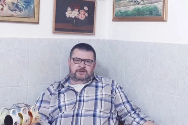 Novi sveštenik tzv. Crnogorske pravoslavne crkve za sebe tvrdi da je ateista, alkoholičar i baboje*ac!