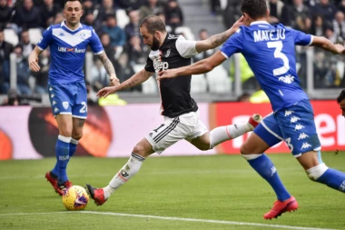 Iguain se ne vraća u Torino, razlog tera suze na oči!