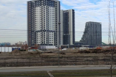 BEOGRAD NA VODI BEZ PREMCA PO CENI STANOVA!  Najskuplj  kvadrat  PRODAT ZA 9.721 EVRO