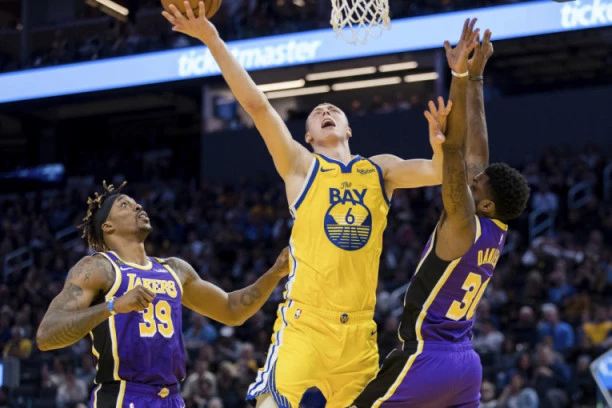 Alen Smailagić POTPISAO za Partizan!