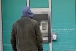 DOBRO JE DA ZNATE KAKO DA DELUJETE: Šta ako u toku podizanja novca s bankomata nestane struje