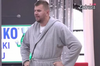(VIDEO) Pušten Janjušev klip iz spavaće sobe: Zadrugari zanemeli kada su videli ove kadrove!