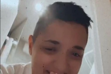 GORE DRUŠTVENE MREŽE! Marija Šerifović se oglasila nakon što je pokazala lepšu polovinu: OTKRILA ko je osoba na slici!