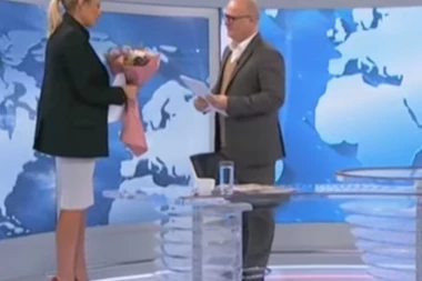 (VIDEO) Vesić voditeljki čestitao 8. mart: Ali, zbog koronavirusa i preventivnih mera, ljubljenja žena nema