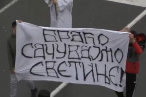 Litija do Lazarice: Kruševac doziva Cetinje, braćo sačuvajmo svetinje!