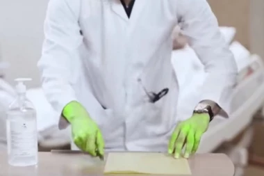 DRAMA U CENTRU: Pukla cev, pa poplavila podrum zarazne bolnice