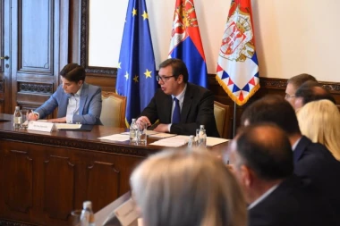 U nedelju se održava sednica Predsedništva SNS: Postoji nekoliko nedoumica o novim ministrima u vladi