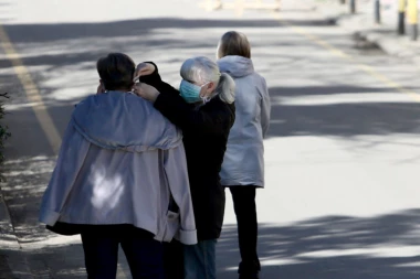 OVI gradovi su najveća žarišta epidemije u Srbiji!