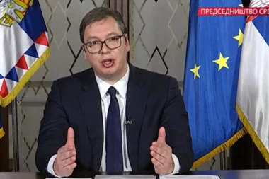VUČIĆ ODBRUSIO DEŽURNIM HEJTERIMA: Samo neka oni dobacuju, mi ćemo da radimo i da se borimo