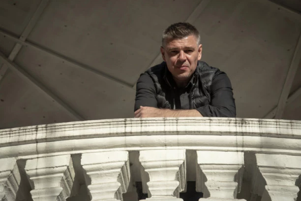 KRAJ ZA SAVA MILOŠEVIĆA NA KLUPI "ZMAJEVA"! Nije opravdao očekivanja! Navijači zovu legendu BiH!