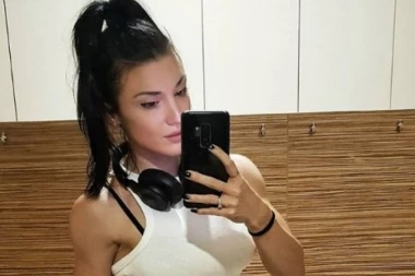 (FOTO) Trenirajte uz Valeriju: Atraktivna fitnes instruktorka uz koju ćete se preznojiti