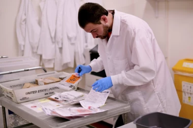 PRETI NAM OPASAN VIRUS: Najčešće napada decu, a posledice su VEOMA OPASNE!Ove simptome nikako ne smete da zanemarite!