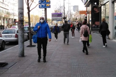 (VIDEO) Poslali ste nekog iz kuće u prodavnicu? Evo kako da ga porodično dezinfikujete, nema šanse da unese virus