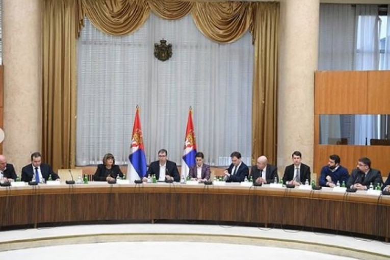 Vučić se sastao sa predstavnicima stranaka, šta će biti sa izborima?